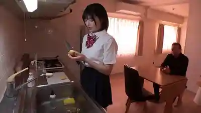 REAL-916 家族的種馬肉便器 為家族興旺被迫成為最討厭的垃圾房哥哥們的玩物妹子無情日常 ~ 虹村由美的劇照2