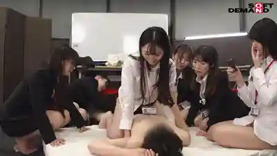 SDJS-316 新人男優面試，被SOD女子社員試驗官9人集體全裸圍觀 從硬起到射精全方位貼心助攻 新人AV男優後宮試鏡大考驗 ~ 皐月ゆら 相月菜緒 雨宮あや花 小鳩琉璃 久和原聖羅 永野鈴 望月ふうか 的劇照16