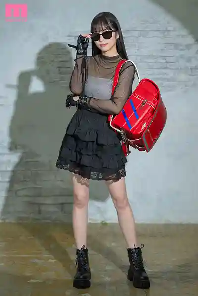 MIFD-627 新人出道！哎呀，被你認出來了嗎？已出道4年的正牌女團偶像緊急AV出道 AV DEBUT ~ 本城花 的劇照9