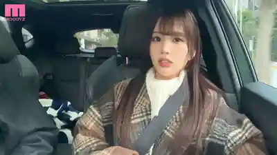 MNGS-002 與變成AV女優的青梅竹馬前女友重逢！好久不見她變得超正點忍不住約會沒想到她答應了 ~ 新井里真的劇照13
