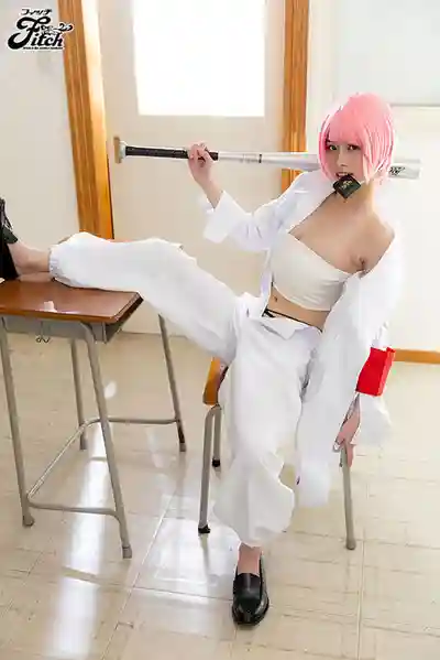 DEAB-004 神級新人出道！超曲線美胸BODY首秀！SNS爆紅女大學生coser  AV DEBUT ~ 北島愛菜 的劇照5