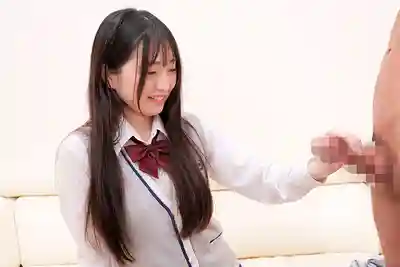 IENF-363 素人搭訕 代代木撿到的小白女學生幫我用18cm巨根素股，玩得這麼騷 ~ 美好柚伽 永野鈴 春陽萌花 的劇照20