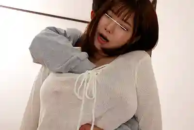 SW-1005 巨乳表姐妹的誘惑 ~ 堀北実來 如月りいさ 千鶴えま 的劇照8