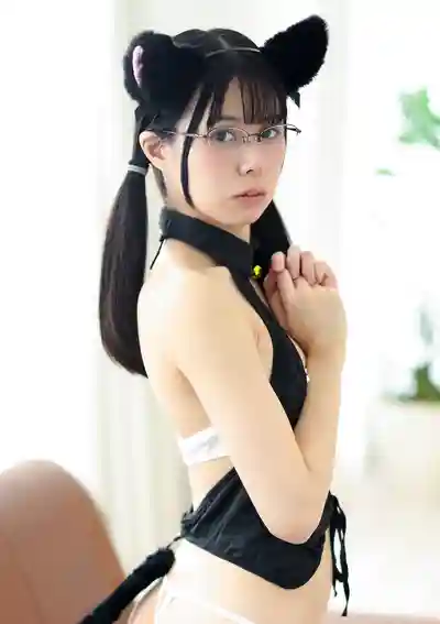 咲愛あやか第11張寫真