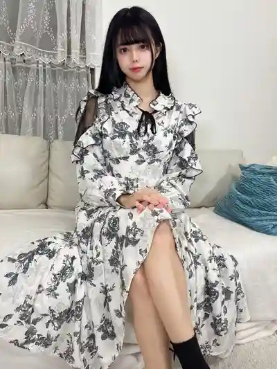 咲愛あやか第7張寫真