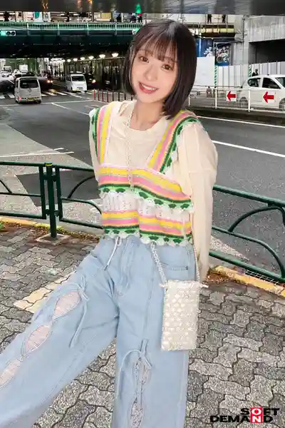 SDMM-202 逆轉魔鏡號第11彈：街頭搭訕時尚妹子拍照滿足虛榮心，騙進魔鏡號反轉視角，在素描會場公開激戰！ ~ 結月莉亞 姫川かのん 二葉惠麻 月乃あや 的劇照4