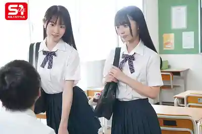 SONE-768 青春期暑假青梅竹馬閨蜜玩嗨了互相親親…我看得熱血沸騰直接加入3P大戰 ~ 渚愛梨 白上咲花的劇照16
