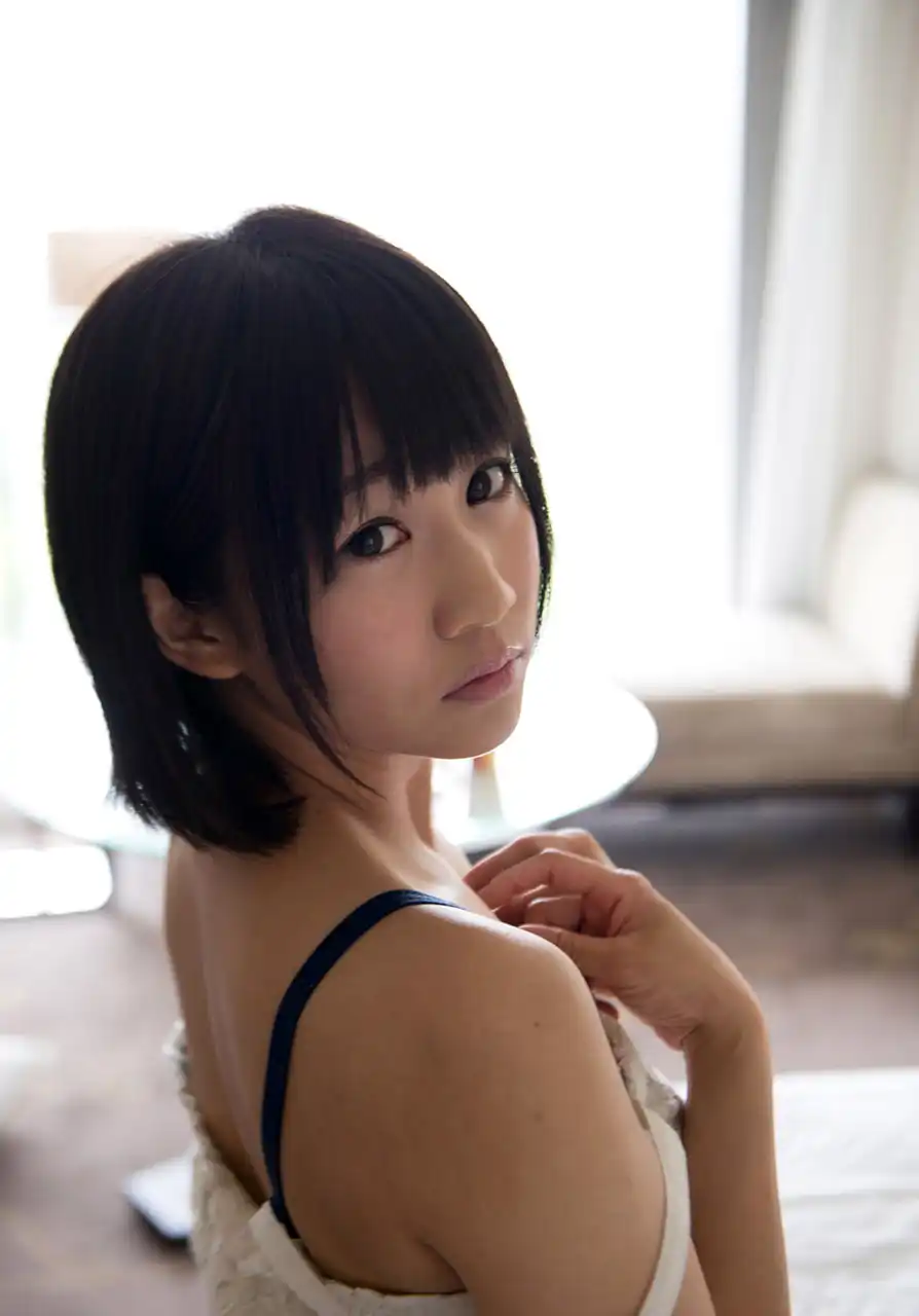 篠宮友里第340張寫真