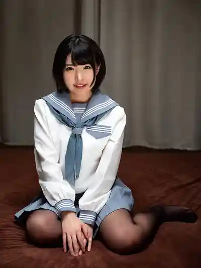 UMSO-600 水手服美少女精選11人天團 ~ 星咲セイラ 皆野あい 東條夏 真白真緒 君野步美 阿部乃美久 百田胡桃 永野一夏 皆月光的劇照2