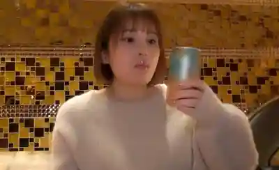 PKPD-376 私密獨家影像 百分之百治癒笑容 第一次與若宮葉月獨處過夜的甜蜜時光 ~ 若宮葉月的劇照2