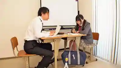 FNEW-012 老師，來一發換學分啦~ 花柳杏奈的劇照18