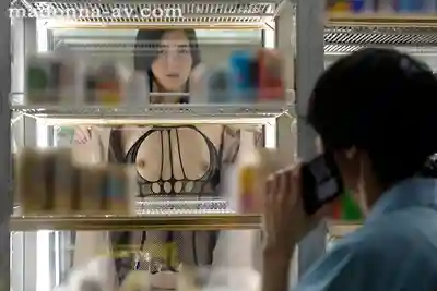 ROE-377 用身體來償還吧…貞潔人妻替偷竊女兒頂罪淪為肉奴 ~ 吉永塔子的劇照8