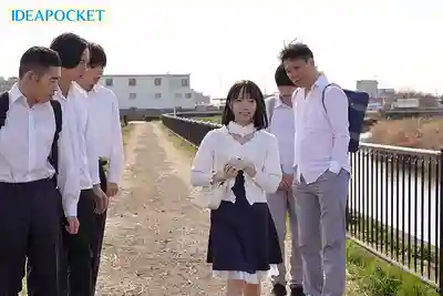 IPZZ-615 外表蘿莉內心騷浪的小只馬女教師，把學生們全都調教成蘿莉控！ ~ 日向由奈  的劇照10