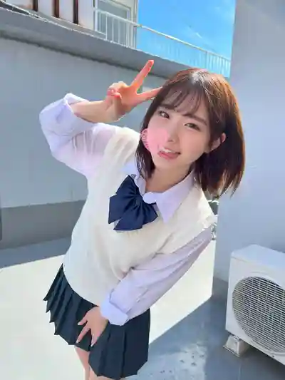 DAVK-107 想把這麼可愛的美少女狠狠幹翻！藝能偶像級清純少女VS大叔團6P亂交狂歡，青春小穴被猛插到高潮噴水精液直射子宮全員榨幹 ~ 沙月恵奈 的劇照17