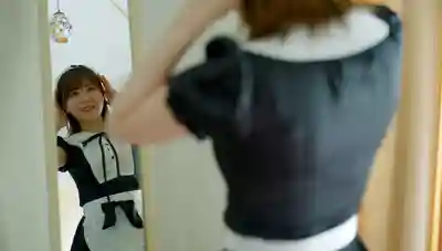 REAL-922 絕對服從順從性處理女僕三名 ~ 柏木小夏 大空七海 高瀬りな 的劇照18