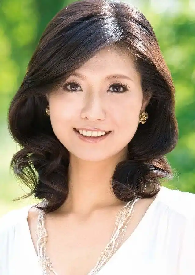 高嶋亜美
