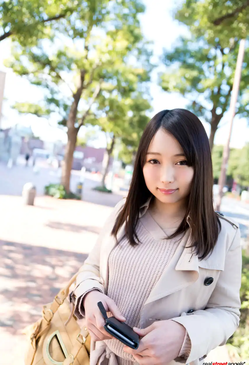 桐谷奈緒第60張寫真