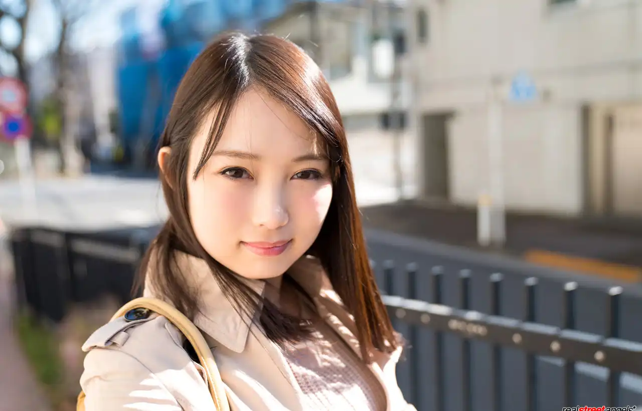 桐谷奈緒第65張寫真