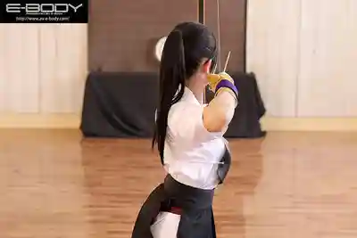 EBWH-210 弓道美少女新人出道！全國高校弓道大賽前八強 武道鍛煉出的完美身材 全心投入肉體SEX AV DEBUT ~ 淺風唯 的劇照13