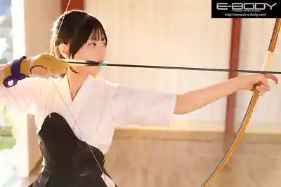 EBWH-210 弓道美少女新人出道！全國高校弓道大賽前八強 武道鍛煉出的完美身材 全心投入肉體SEX AV DEBUT ~ 淺風唯 的劇照12