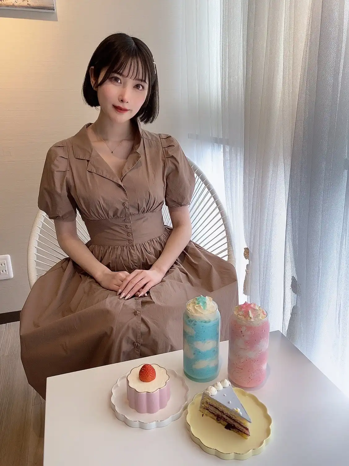 百瀨莉子第15張寫真