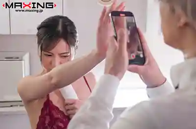 MXGS-1390 被討厭的同事抓住把柄任人擺布墮落的美女OL ~ 吉澤友貴的劇照16
