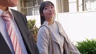 REAL-925 絕美素人妹子被強制玩弄 害羞美少女如今被顏射滿臉 ~ 泉莉音 的劇照17
