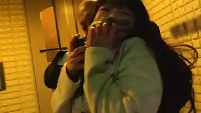 REAL-925 絕美素人妹子被強制玩弄 害羞美少女如今被顏射滿臉 ~ 泉莉音 的劇照16