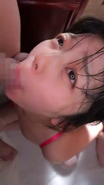 REAL-925 絕美素人妹子被強制玩弄 害羞美少女如今被顏射滿臉 ~ 泉莉音 的劇照8