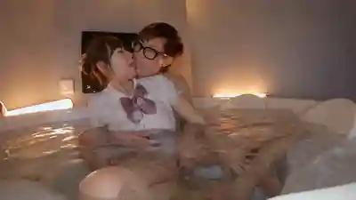 CEMD-713 無 bra 熟女羞恥約會 遙控玩具玩到爽 排卵日直接中出野獸模式 ~ 白河花清的劇照6