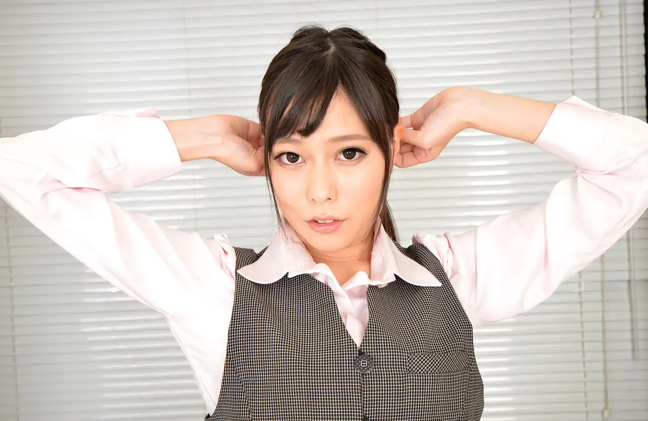 白石鈴第75張寫真