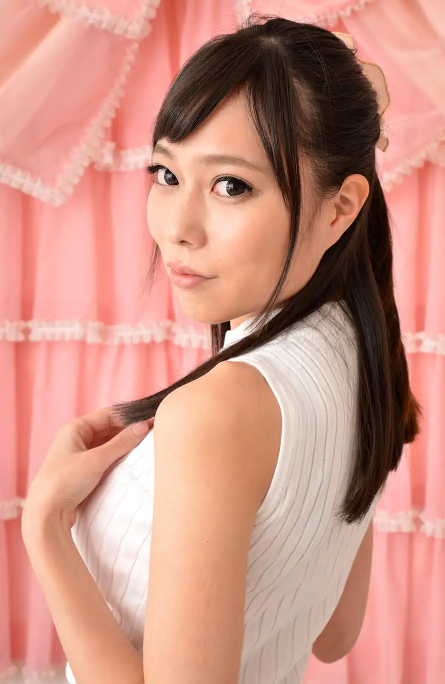 白石鈴第388張寫真