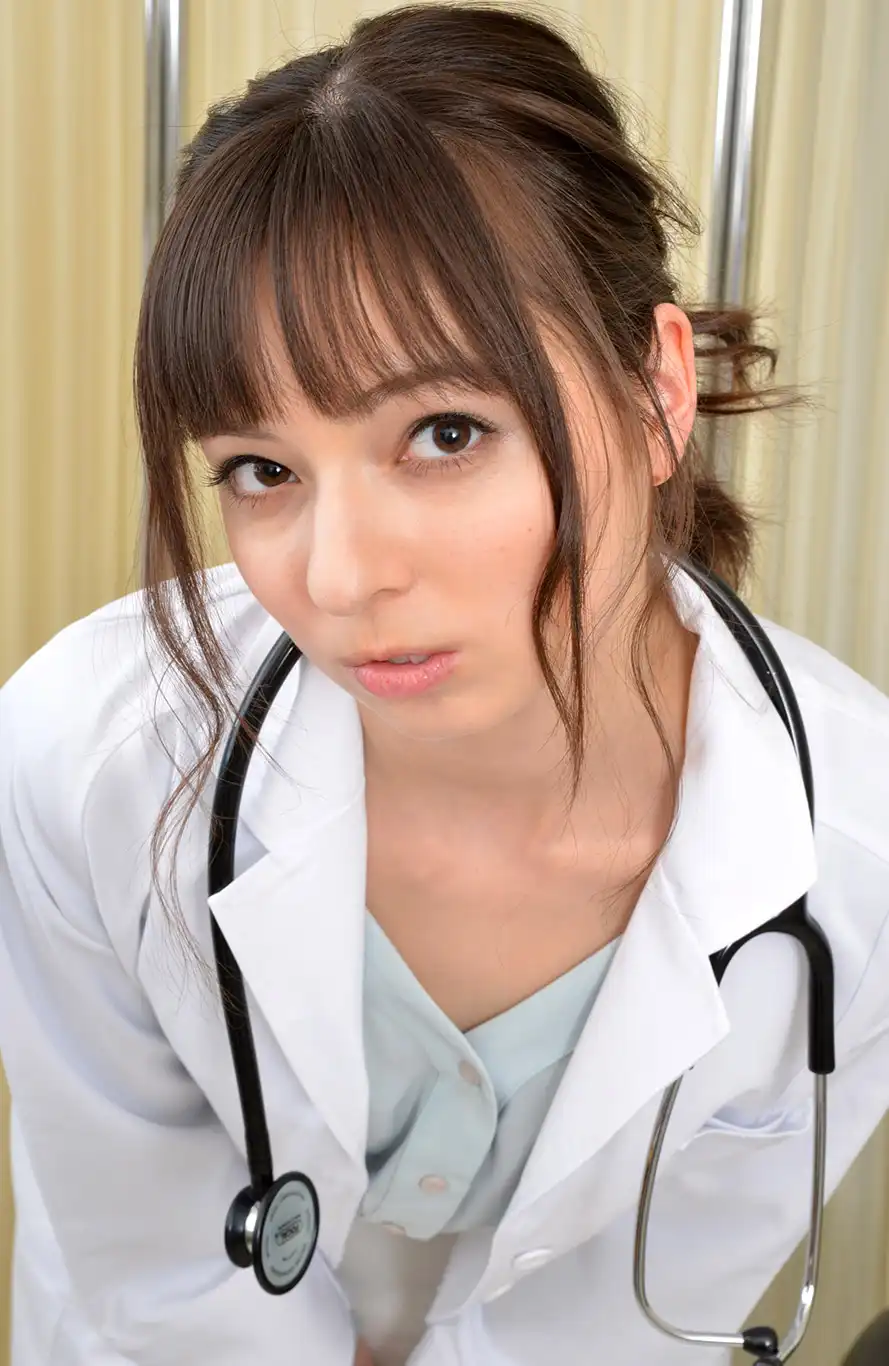 西田卡莉娜第69張寫真