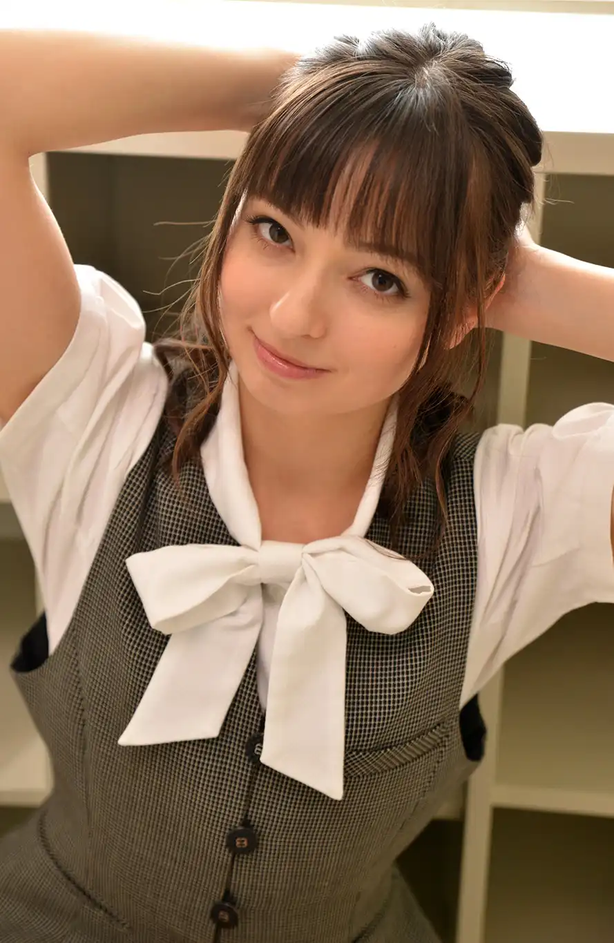 西田卡莉娜第268張寫真