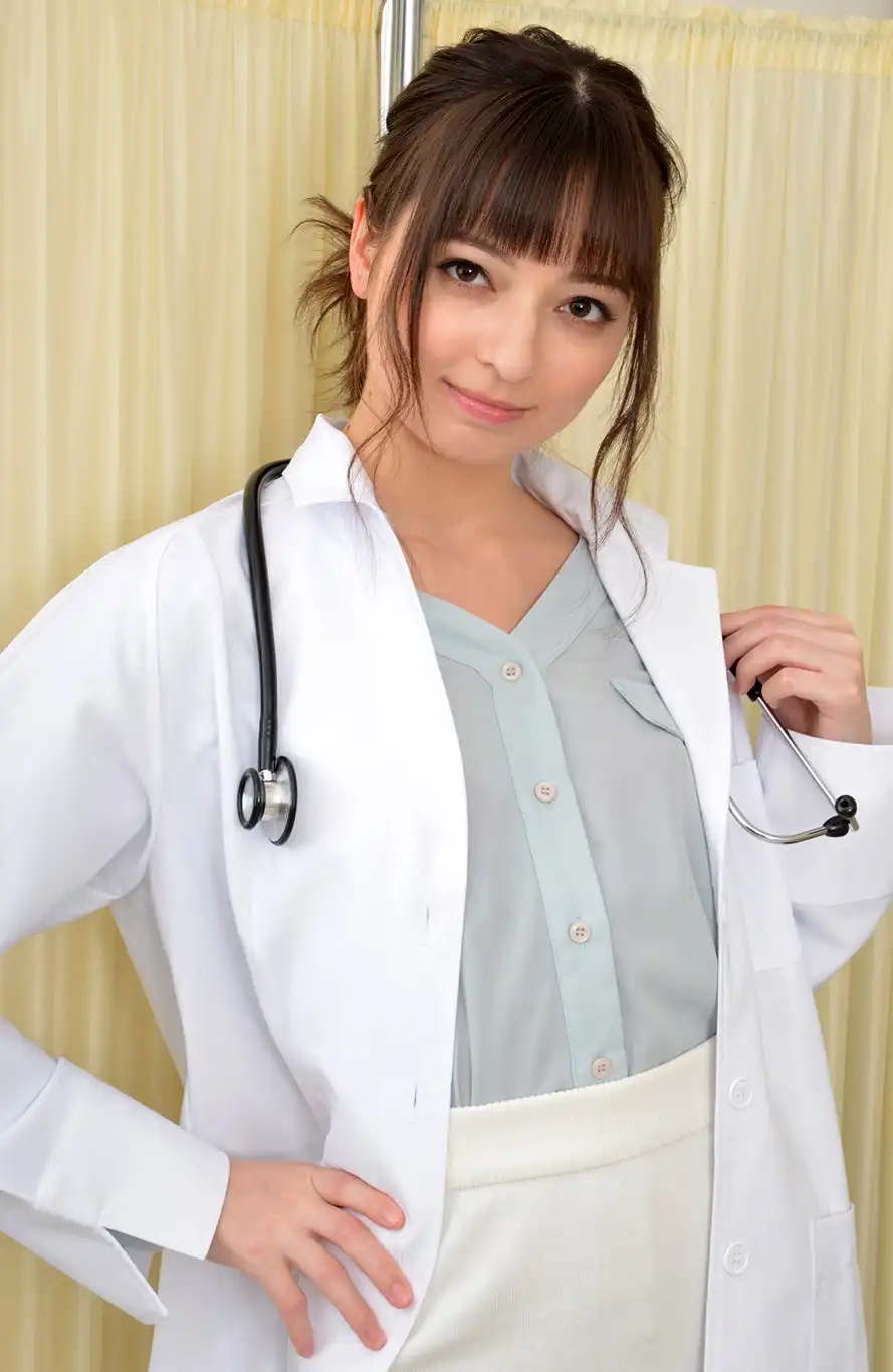 西田卡莉娜第422張寫真