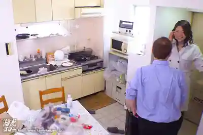 OFES-024 難波SM俱樂部傳奇女王降臨M男家中！超S級痴女技巧加關西腔調，榨乾東京抖M精華 ~ 花宮京子的劇照16