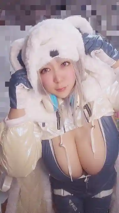 秋月まりな第1張寫真