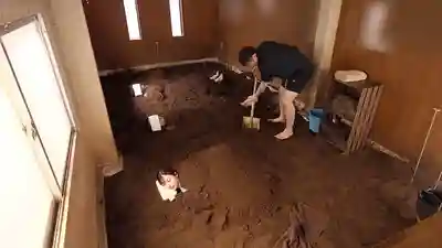 SGKI-059 限定美豔空姐人妻 砂風呂埋身動彈不得NTR淫蕩拘束按摩 老公就在旁邊卻幹玩到高潮不停的沉默尖叫 ~ 有棲舞衣 森澤佳奈 鬆井日奈子 的劇照17