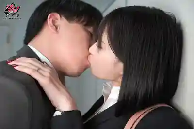 DASS-700 出軌兩年後忍不住再次陷入瘋狂纏綿的不倫性交 ~ 美谷朱音 的劇照16