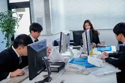 NGOD-280 錯過末班車的夢中女上司，辦公室裡互相舔弄濕熱小穴忍不住滑溜插入，背德加班處理慾望 ~ 小谷舞花的劇照16