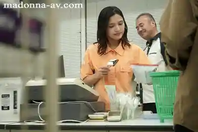 ROE-380 變態店長的人妻面試秘密檔案：42歲兼職人妻的羞恥遭遇 ~ 吉瀬葵的劇照8