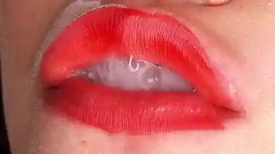 AVSA-396 致命紅唇誘惑 巨乳翹臀女上司用吻征服我 ~ 若宮穗乃的劇照6