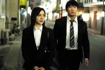 LUCY-016 女上司的隱藏面：私底下竟是墮落抖M小騷貨 ~ 吉澤友貴的劇照17