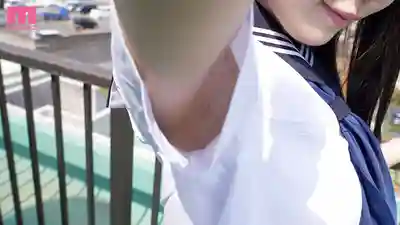 MIAB-537 絕對領域×制服×走光，腳控的天堂 ~ 五十嵐清華  的劇照9