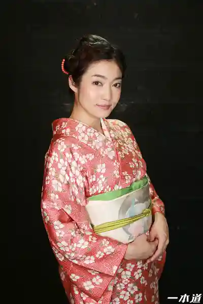 1PON-010116_220 美熟女滿場的狂野亂交派對 ~ 松本痲里奈 北條麻妃 江波亮的劇照12