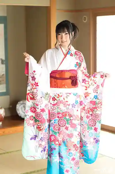 1PON-010117_457 和服下的騷浪小野貓 ~ 今村加奈子的劇照5