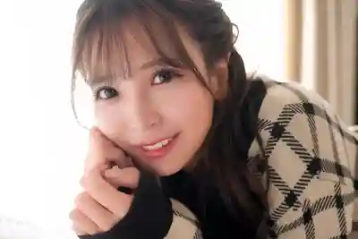 SQTE-626 名器！這妹子絕了！爽到忍不住自己動，名器緊緊包着雞巴不放 ~ 小那海綾 的劇照17