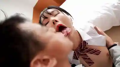 FJIN-097 敏感乳頭玩弄到失禁 卑鄙大叔肉棒強⬤侵犯到翻白眼 嘲吹失禁高潮的J系少女 ~ 由良佳奈  的劇照17