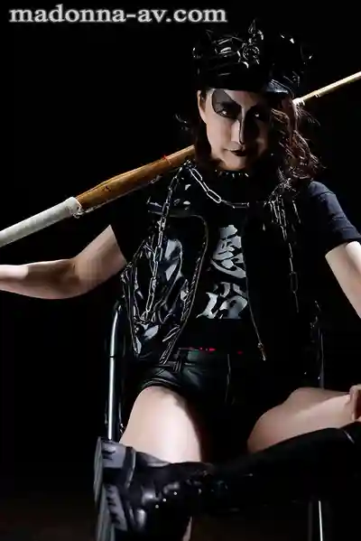 ROE-396 老媽年輕時超兇狠的秘密 ~ 瀬尾礼子的劇照10