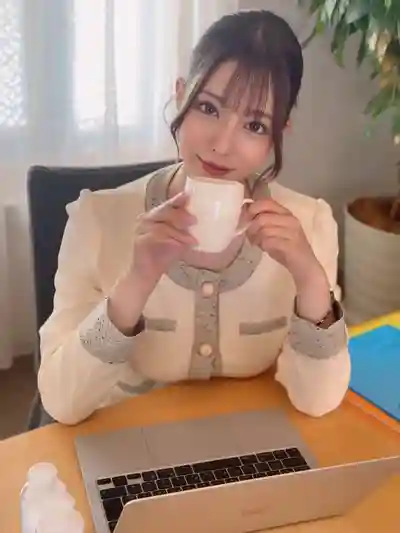 雛乃花音第2張寫真